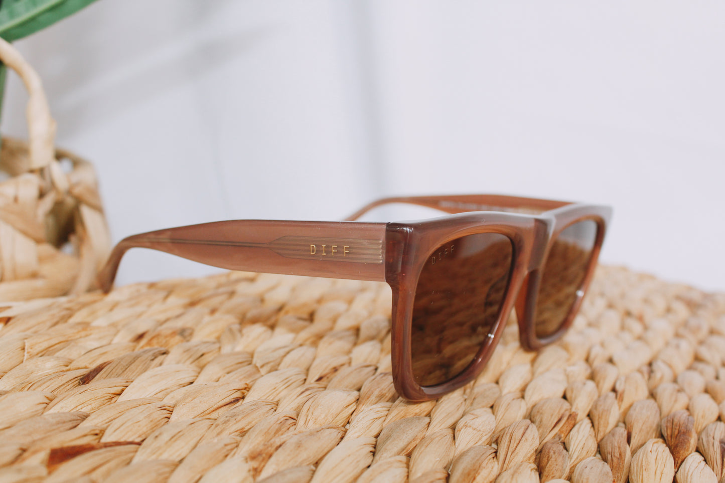 DIFF Chocolate Brown Sunglasses